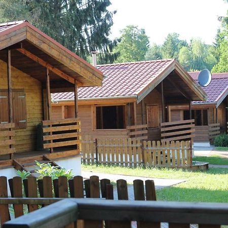 Domki Nad Jeziorem W Karlowicach Karlowice Экстерьер фото