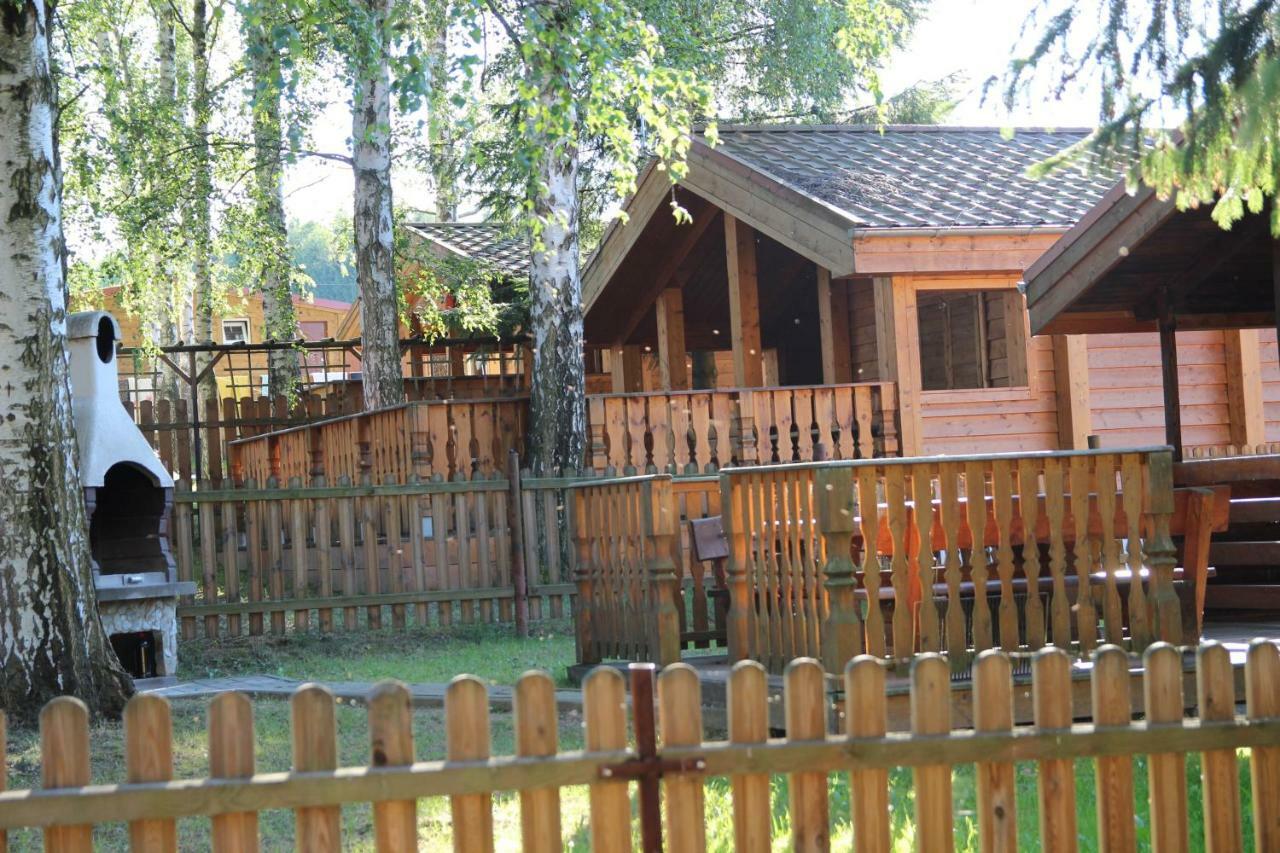Domki Nad Jeziorem W Karlowicach Karlowice Экстерьер фото
