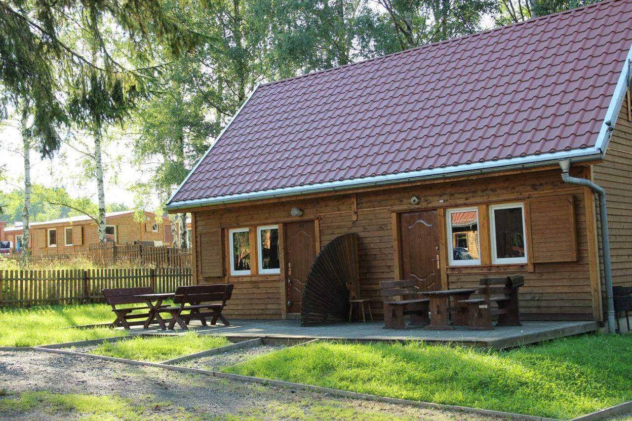 Domki Nad Jeziorem W Karlowicach Karlowice Экстерьер фото